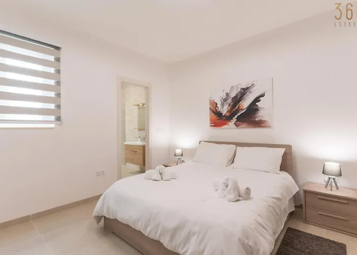 Stunning 3Br Home In Gozo With Access To Pool By 360 Estates